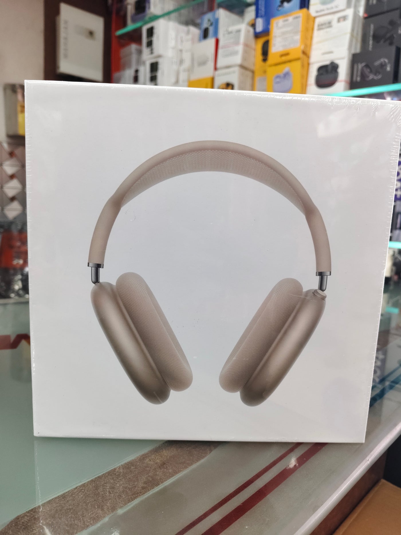 Apple AirPods Max – Premium Over-Ear Headphones